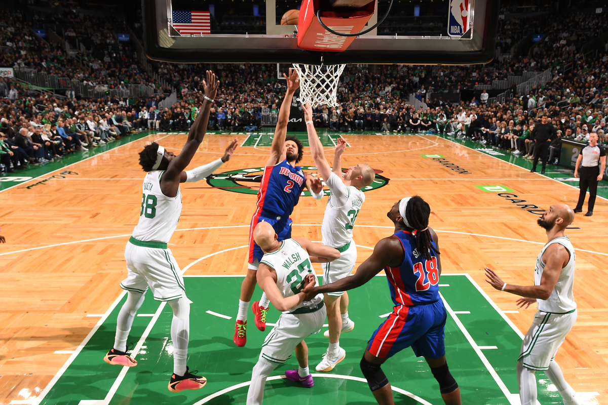 NBA常规赛倒计时，上海海港冲刺阶段扳平良机，细节引发关注，赛场秩序良好，纪律约束更严格的简单介绍-九游sports